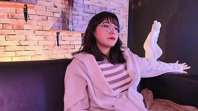 kitty malach online show from March 2, 2:45 am