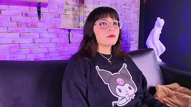 kitty malach online show from April 13, 3:32 am