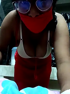 Snapshot of sweet_piya_roy chatting on September 17, 5:26 pm sweet piya roy online show from September 17, 5:26 pm