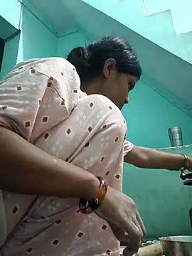 Snapshot of Hotcupale345 chatting on September 10, 3:00 pm Hotcupale345 online show from September 10, 3:00 pm