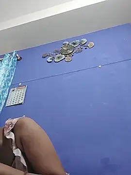 Snapshot of Hotcupale345 chatting on February 9, 10:57 am Hotcupale345 online show from February 9, 10:57 am