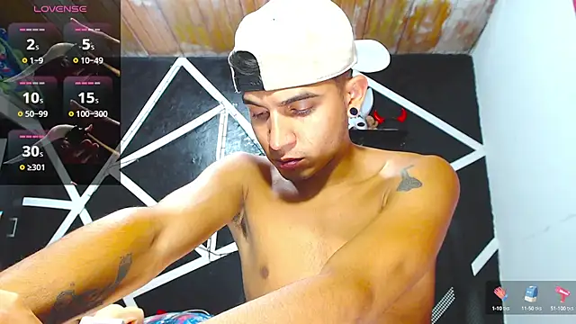 Angel latinboy online show from September 18, 12:57 am