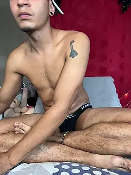 Angel latinboy online show from May 26, 2:04 pm