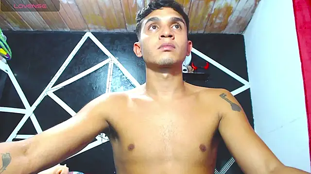 Angel latinboy online show from September 16, 7:37 pm