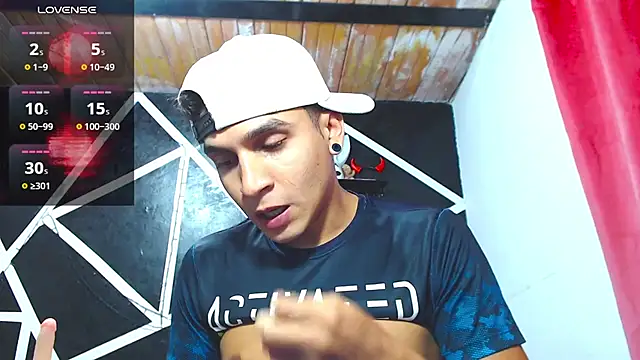 Angel latinboy online show from September 24, 9:21 pm