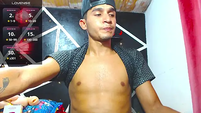 Angel latinboy online show from September 23, 11:01 pm
