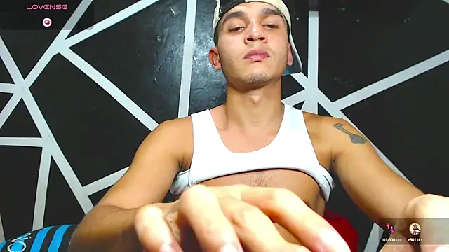 Angel latinboy online show from October 9, 10:54 pm