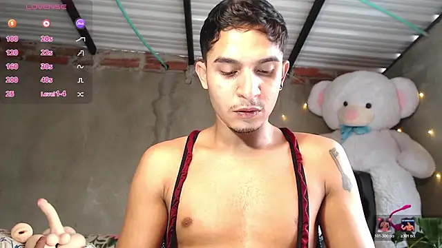 Angel latinboy online show from May 19, 3:41 pm