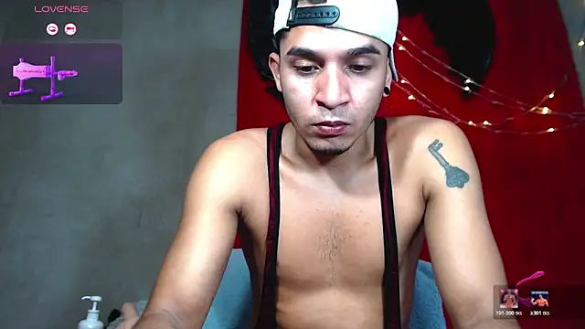 Angel latinboy online show from May 25, 1:32 pm