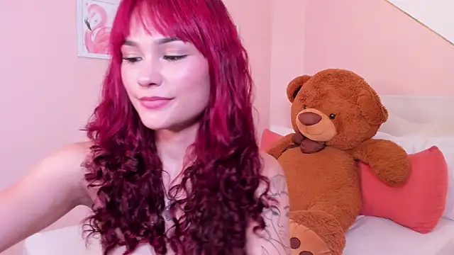 mae lyra online show from September 22, 9:43 pm