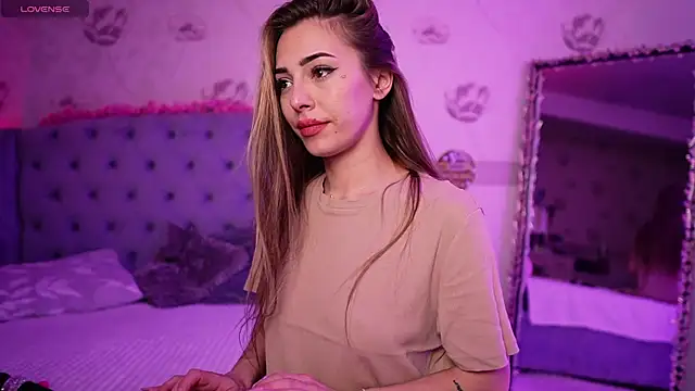 Anya Sky online show from March 28, 6:47 am