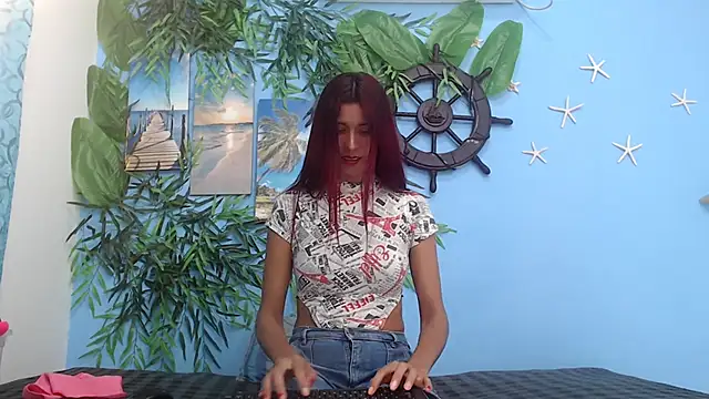 skinnyverus18 online show from May 29, 7:20 pm