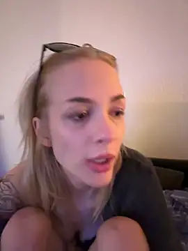 DaryaDoll online show from March 16, 1:24 am