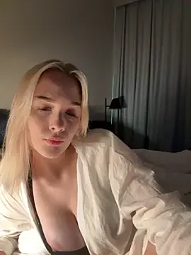 DaryaDoll online show from November 5, 8:17 am