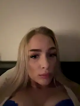 DaryaDoll online show from November 26, 10:10 pm