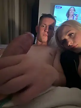 Snapshot of DaryaDoll chatting on September 21, 7:30 pm DaryaDoll online show from September 21, 7:30 pm