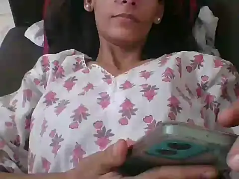Snapshot of Your-muskan chatting on September 29, 4:52 am Your-muskan online show from September 29, 4:52 am