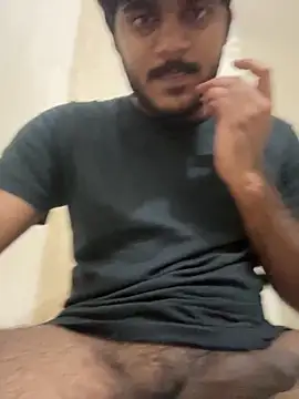 hotboy hyd1 online show from May 5, 9:07 pm