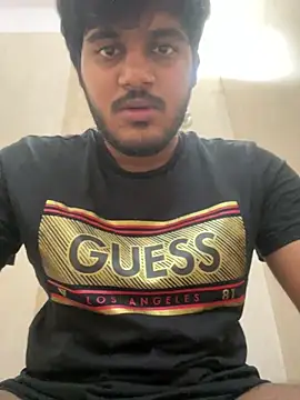 hotboy hyd1 online show from May 5, 8:17 am