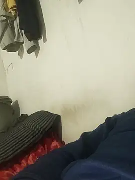 tupha232 online show from February 22, 4:30 pm