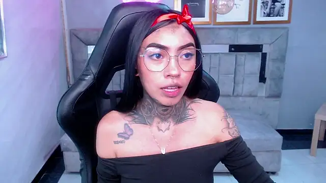 Ashley Blum v online show from September 17, 7:38 pm