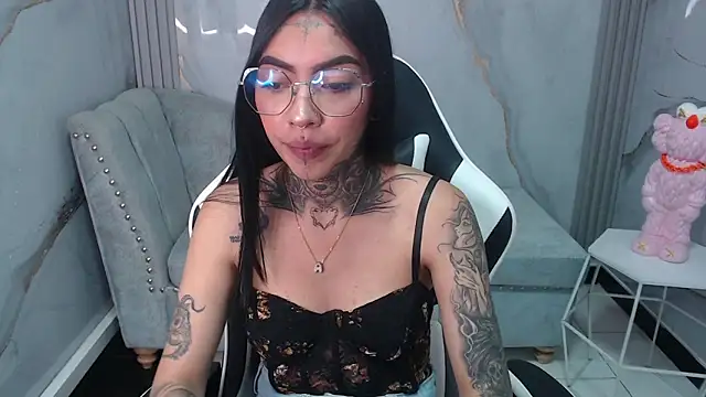Ashley Blum v online show from September 18, 7:39 pm