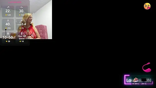 Snapshot of esmeraldaladys chatting on July 8, 8:09 pm esmeraldaladys online show from July 8, 8:09 pm