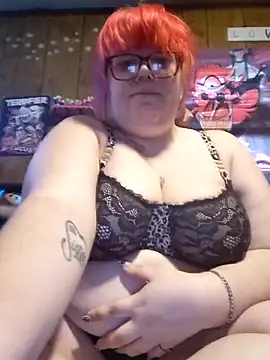GoddessDess online show from April 19, 9:39 pm