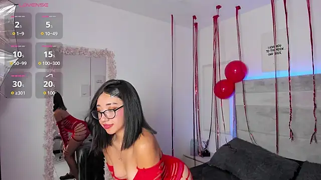 Snapshot of Miacorner_ chatting on February 18, 6:44 am Miacorner online show from February 18, 6:44 am