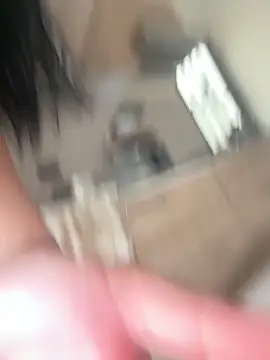 MacaW09 online show from April 8, 10:11 pm