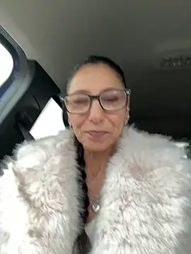 eddivad6974 online show from December 18, 2:32 pm