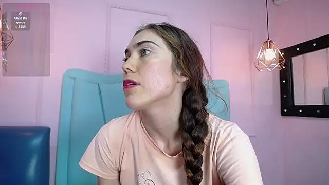 danna7cute online show from November 12, 8:56 pm