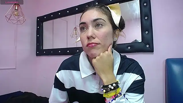 danna7cute online show from April 13, 9:41 pm