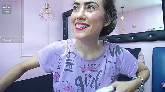 danna7cute online show from June 12, 9:12 pm