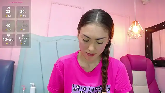 danna7cute online show from February 6, 9:11 pm