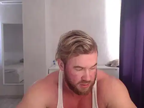 ThorHemsworthRU online show from December 2, 8:58 am