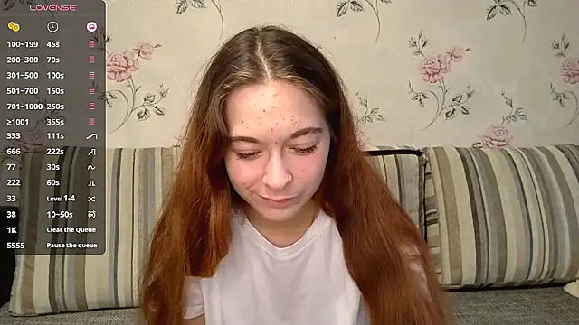 KissKarina online show from September 24, 2:12 pm