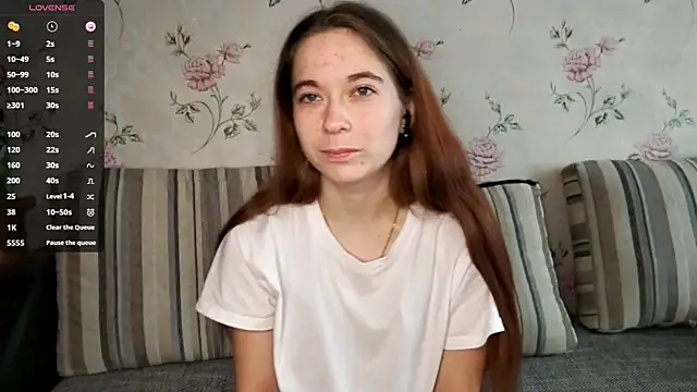 KissKarina online show from October 8, 5:20 am