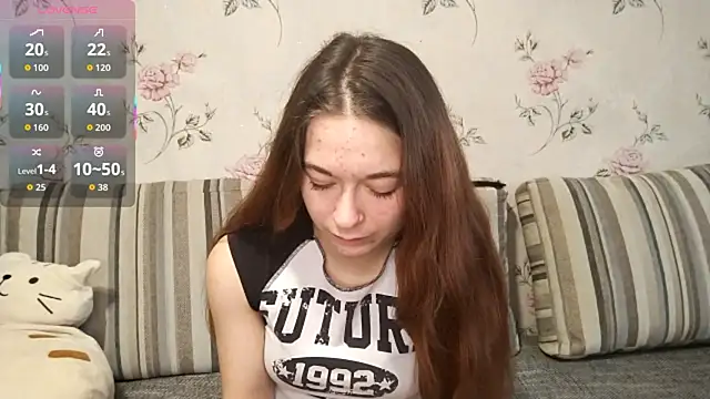 KissKarina online show from October 17, 1:02 pm