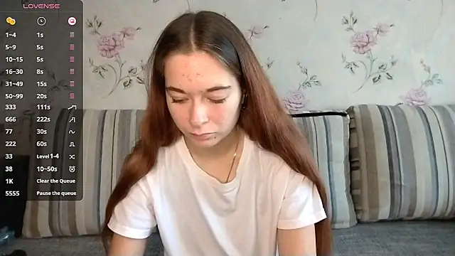 KissKarina online show from October 4, 10:06 am