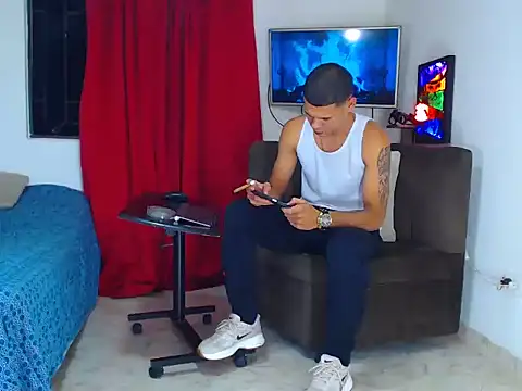 Snapshot of jefferson_exotic21 chatting on July 17, 5:59 am jefferson exotic21 online show from July 17, 5:59 am