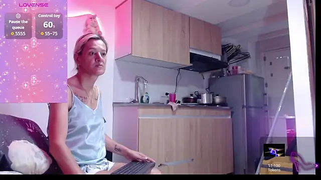 AllysonStonne online show from March 13, 10:48 pm