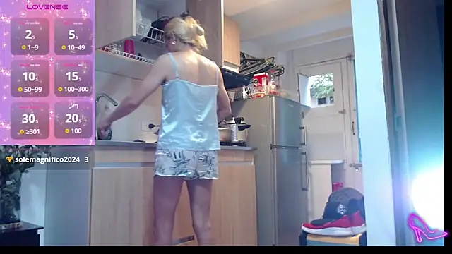 AllysonStonne online show from March 18, 10:10 pm