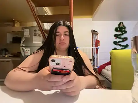 Snapshot of Tukatita69 chatting on January 6, 2:04 am Tukatita69 online show from January 6, 2:04 am