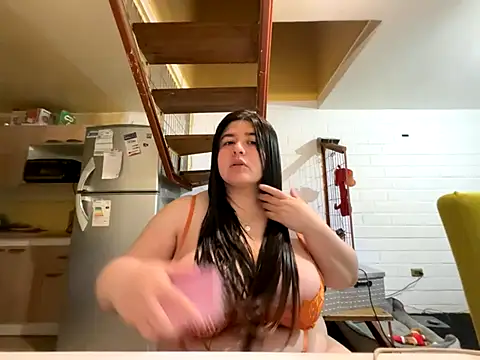 Snapshot of Tukatita69 chatting on November 25, 12:22 am Tukatita69 online show from November 25, 12:22 am