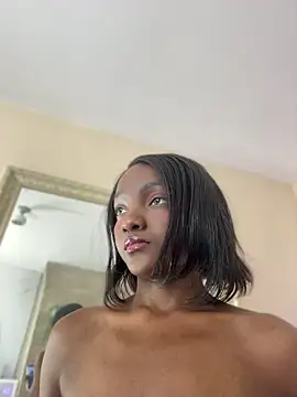 Keirahartz online show from May 1, 1:49 pm