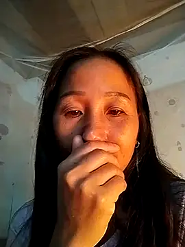 Snapshot of cute_love00 chatting on November 13, 10:24 pm cute love00 online show from November 13, 10:24 pm