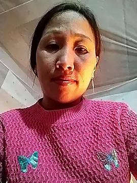 cute love00 online show from January 7, 10:42 am