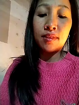 cute love00 online show from January 7, 11:32 pm