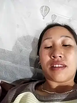 Snapshot of cute_love00 chatting on February 20, 7:21 am cute love00 online show from February 20, 7:21 am